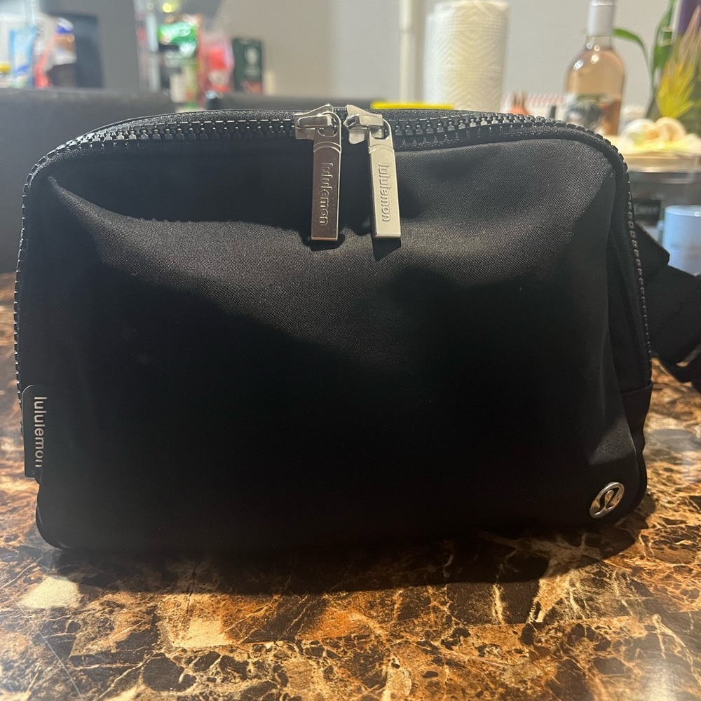 lululemon athletica Black Men's Bag